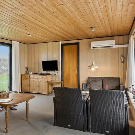 Holiday home Cozy In With Wifi *